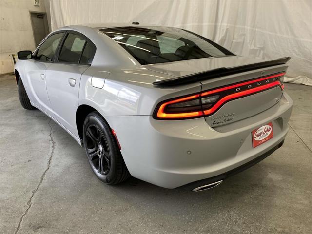 2020 dodge charger sxt