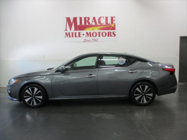 2020 nissan altima 2.5 sv