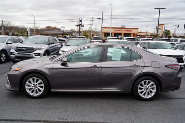 2024 toyota camry le