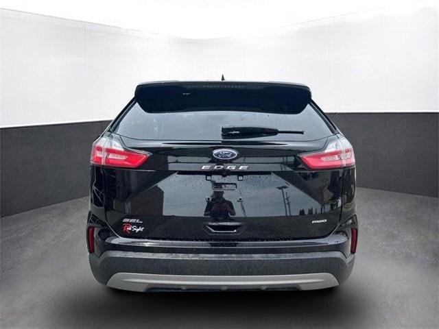2021 ford edge sel