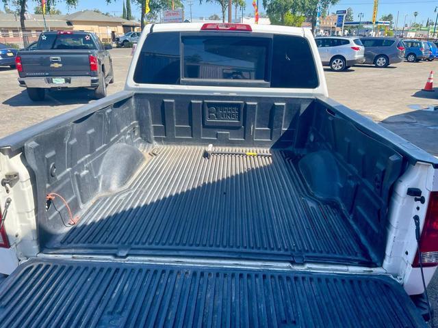 2012 nissan titan pro-4x