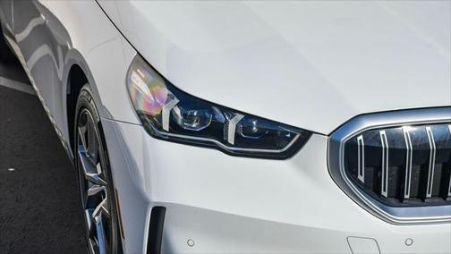 2024 bmw i5