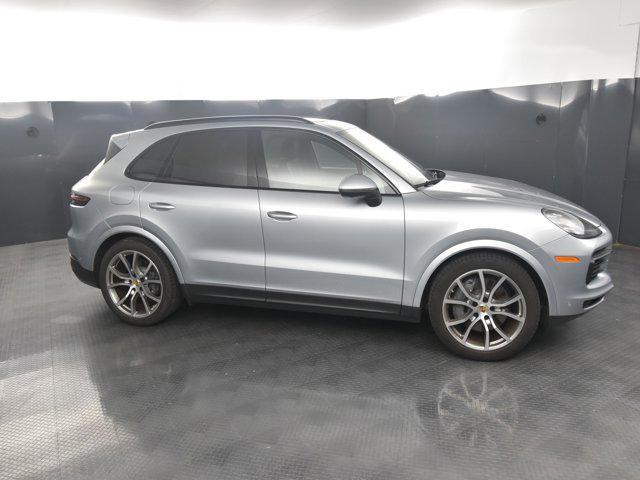 2023 porsche cayenne s