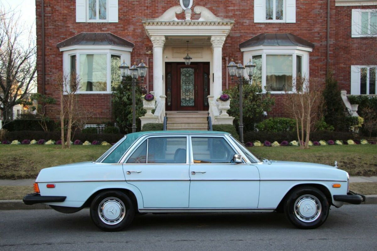 1974 mercedes-benz 200-class 230 automatic rwd i4 2.3l gasoline