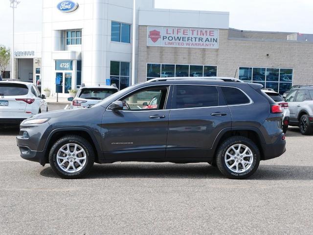 2017 jeep cherokee latitude