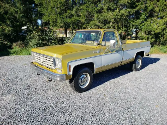1976 chevy 3/4 ton 4x4. loaded!!- 400 with auto trans-watch you tube video