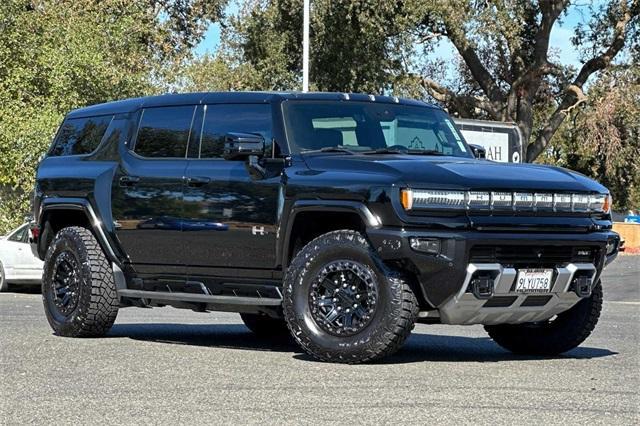 2024 gmc hummer ev 2x