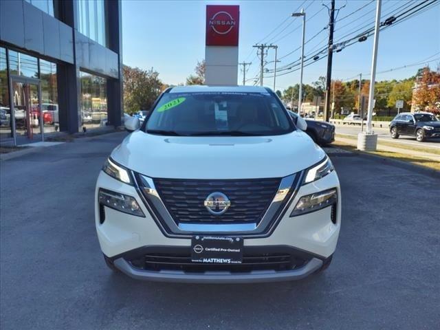 2021 nissan rogue sv