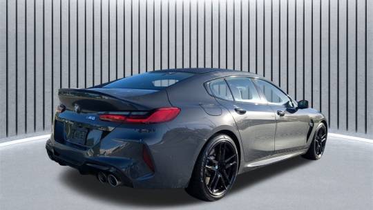 2021 BMW M8