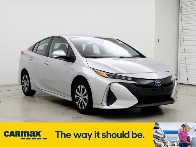 2022 toyota prius prime xle