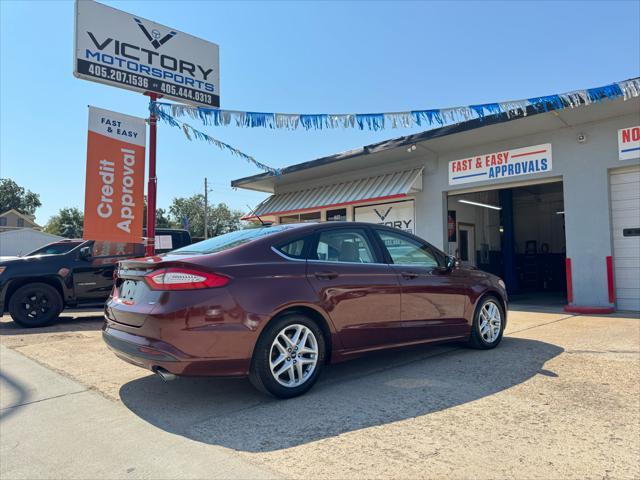 2016 ford fusion se