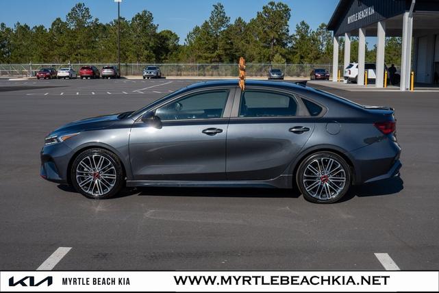 2022 kia forte gt