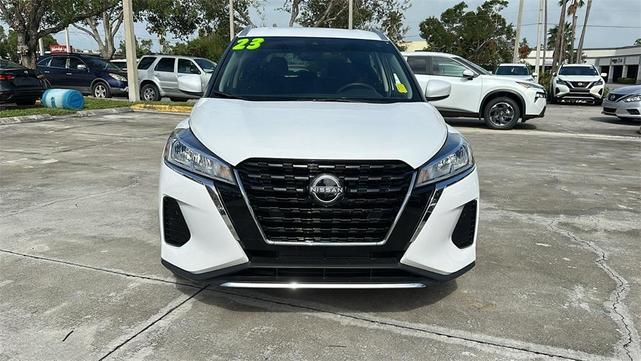 2023 nissan kicks sv