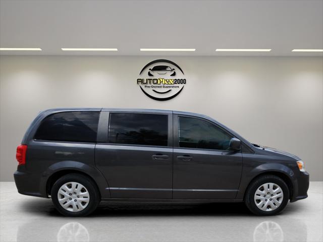 2019 dodge grand caravan se