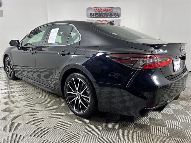 2024 toyota camry se