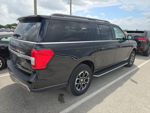 2022 ford expedition xlt max