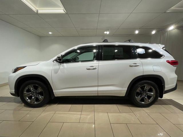 2017 toyota highlander limited platinum