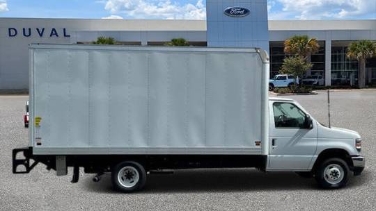 2025 Ford E-Series