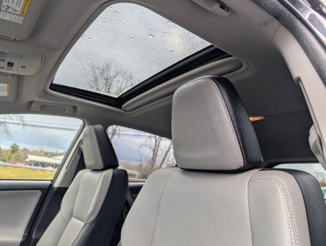 2016 toyota rav4 limited