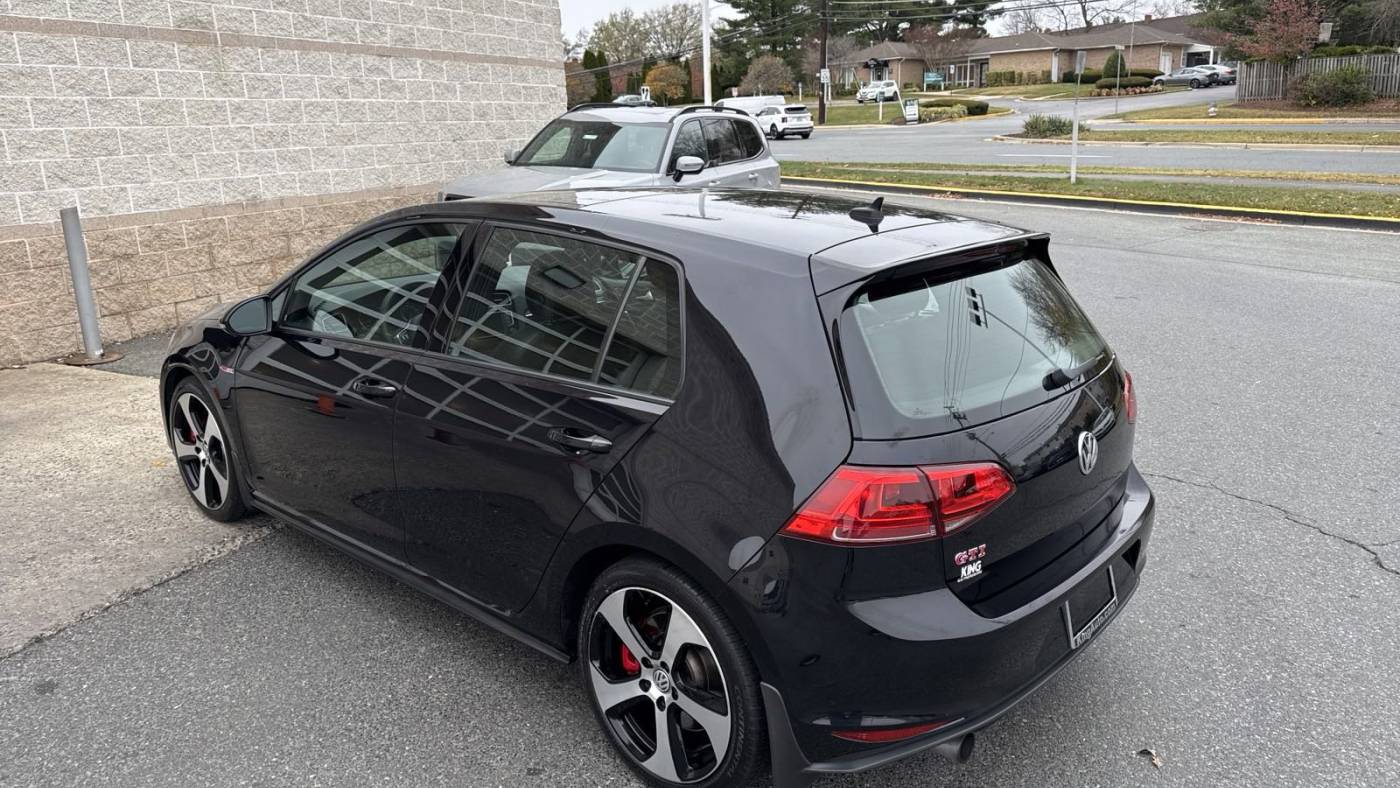2017 volkswagen golf gti se