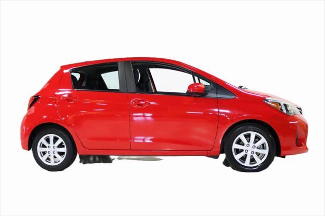 2015 toyota yaris le