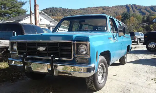 1977 chevy c-10 suburban