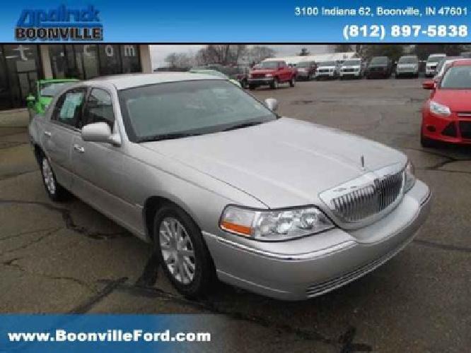 2007 lincoln town car signature in boonville, in