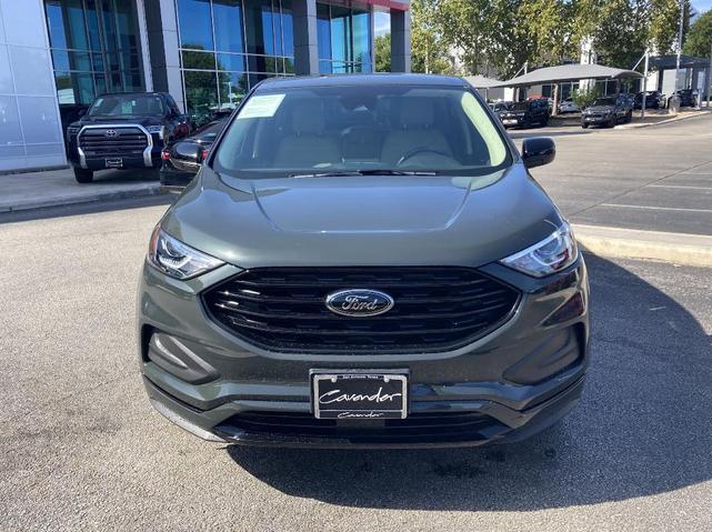 2023 ford edge se