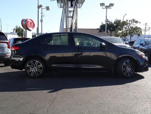 2020 toyota corolla le