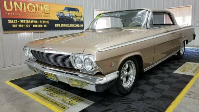 1962 chevrolet impala anniversary gold! cold ac 350 v8 trades?