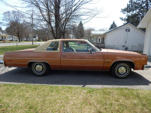 1977 oldsmobile 98 ninety-eight regency 2-door coupe