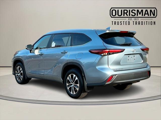 2024 toyota highlander xle