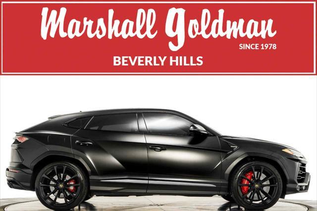 2022 lamborghini urus pearl capsule