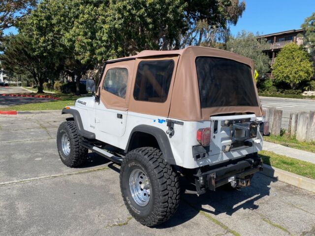 1990 jeep wrangler yj 4.2 liter, 6 cylinder, automatic transmission