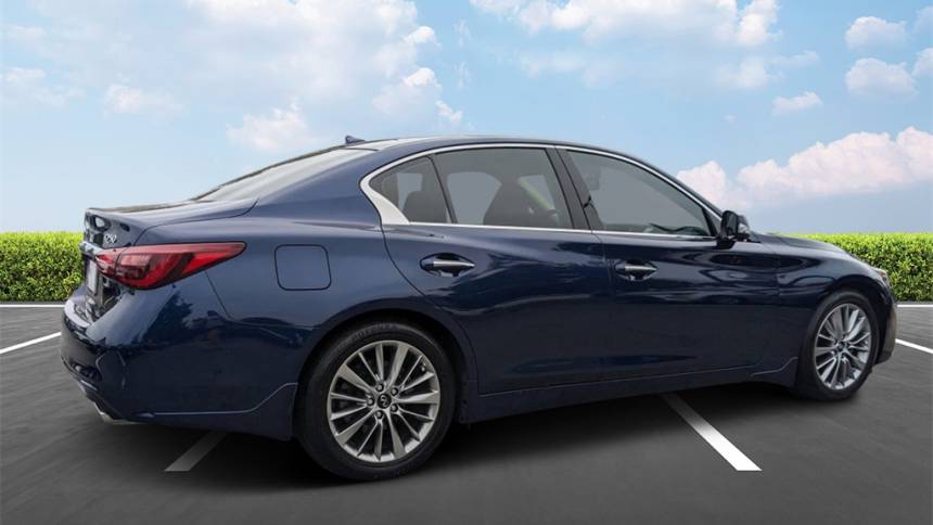 2022 infiniti q50 luxe