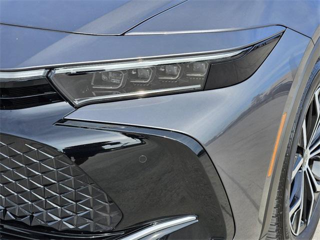 2024 toyota crown limited