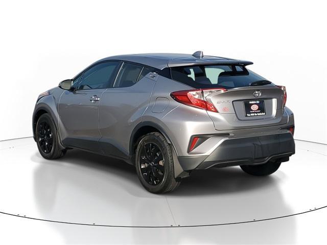 2020 toyota c-hr le