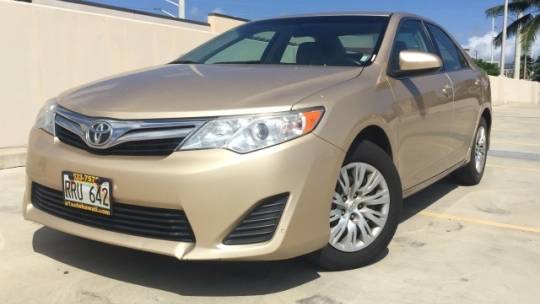 2012 toyota camry le