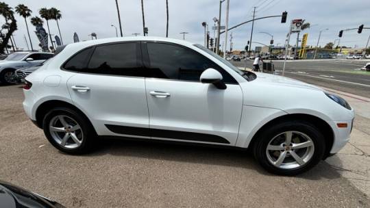 2017 Porsche Macan