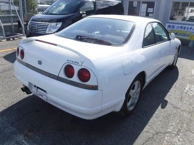1993 nissan skyline gts25-t 111,225 miles white coupe rb25 r33 coupe rb25det