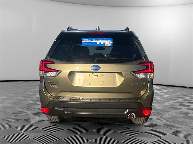 2022 subaru forester 2.5i limited