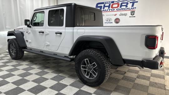 2024 Jeep Gladiator