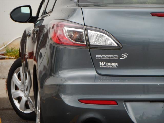 2013 mazda mazda3 i sv