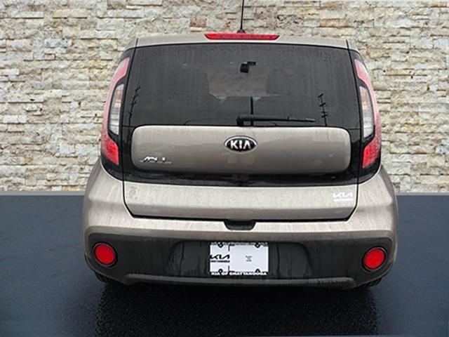 2018 kia soul base