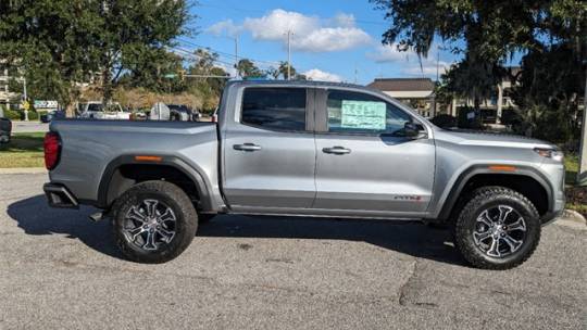 2024 GMC Canyon