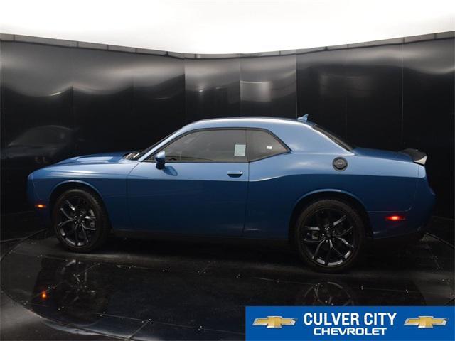 2023 dodge challenger sxt