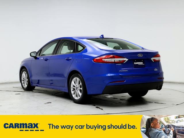 2020 ford fusion se