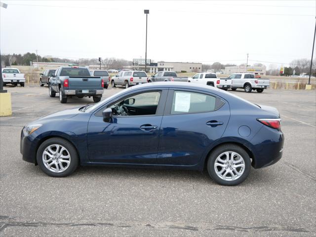 2016 scion ia 4dr sdn auto (natl)