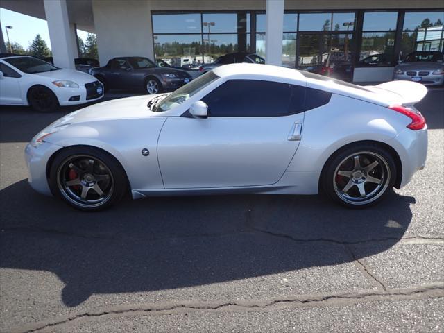 2014 nissan 370z base