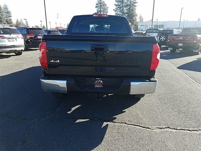 used 2018 toyota tundra 4x4 crewmax sr5 bend, or 97701 for sale in bend, oregon